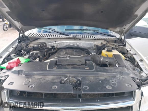 ✅ 2015 Ford Expedition XLT • VIN: 1FMJU1JT3FEF50159 • Лот: 43601109. Опубликован ранее на IAAI с пробегом 182 605 миль. Бесплатный доступ к архиву аукционных продаж из США и подробный отчёт об истории автомобиля на DreamBid. Изображение 10.