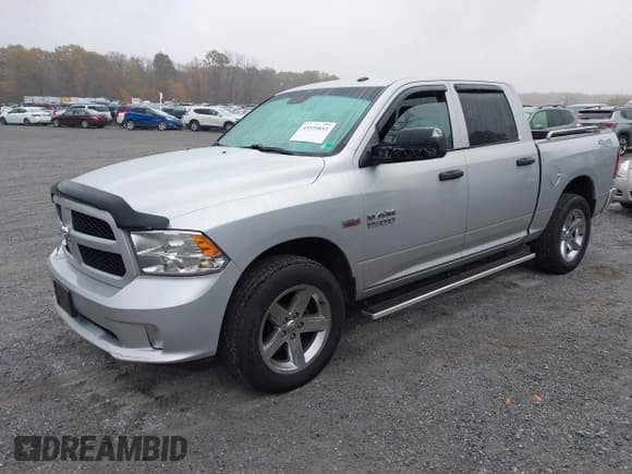 ✅ 2017 Ram 1500 Tradesman • VIN: 3C6RR7KT1HG735923 • Lot: 43559853. Wystawiony na IAAI z przebiegiem 151 423 mil. Bezpłatny archiwum sprzedaży aukcyjnych z USA i szczegółowy raport historii pojazdu na DreamBid. Zdjęcie 18.