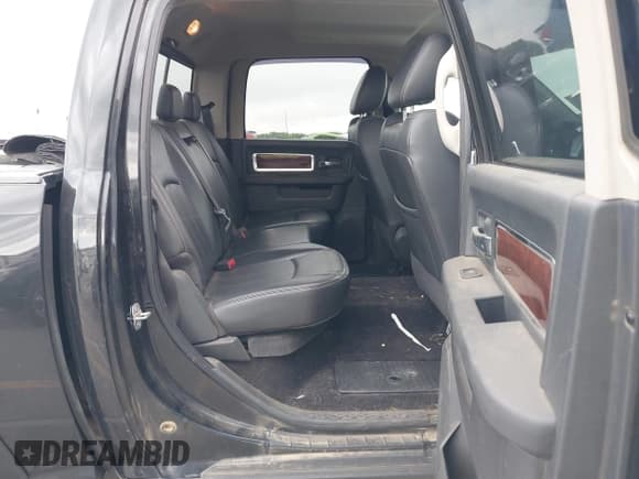 ✅ 2009 Dodge 1500 Laramie • VIN: 1D3HV13T99J517280 • Lot: 42256511. Wystawiony na IAAI z przebiegiem 232 073 mil. Bezpłatny archiwum sprzedaży aukcyjnych z USA i szczegółowy raport historii pojazdu na DreamBid. Zdjęcie 8.