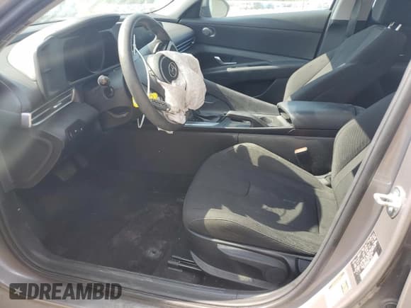 ✅ 2023 Hyundai Elantra SEL • VIN: KMHLM4AG1PU627048 • Lot: 80159925. Listed on Copart with 64,602 mi. Free auction sales archive from the USA and detailed vehicle history report at DreamBid. Image 7.