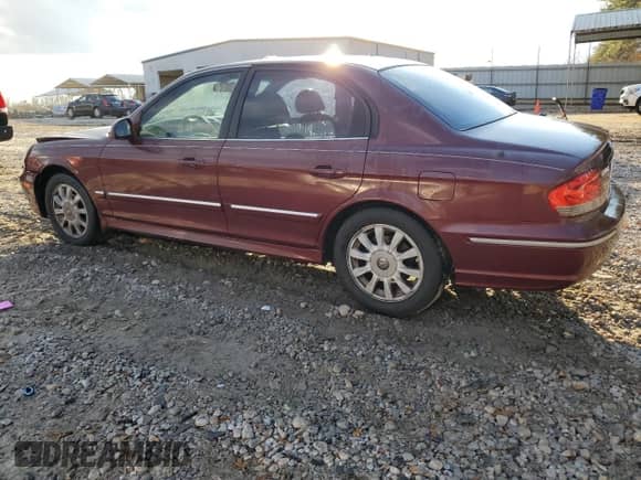 2003 Hyundai Sonata GLS с VIN KMHWF35H63A904633, выставлен на аукционе Copart как лот 85715484 с пробегом 107 556 миль миль и Списание • Salvage title. История ставок и продаж доступна на DreamBid. Изображение 2.
