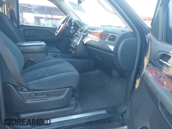 ✅ 2007 Chevrolet Tahoe LS • VIN: 1GNFC13J67J380694 • Лот: 43476753. Опубликован ранее на IAAI с пробегом 258 747 миль. Бесплатный доступ к архиву аукционных продаж из США и подробный отчёт об истории автомобиля на DreamBid. Изображение 5.