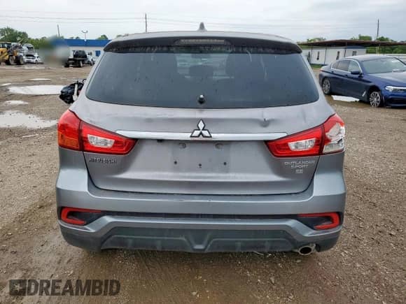 2019 Mitsubishi Outlander SE with VIN JA4AP4AU2KU022810, listed as a Copart auction lot 70257285 with 57,817 mi miles and Salvage title. Bid and sale history available at DreamBid. Image 6.