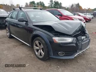 ✅ 2013 Audi allroad A4 Premium Plus • VIN: WA1UFAFL1DA221009 • Lot: 43601384. Wystawiony na IAAI z przebiegiem 105 678 mil. Bezpłatny archiwum sprzedaży aukcyjnych z USA i szczegółowy raport historii pojazdu na DreamBid. Zdjęcie 1.