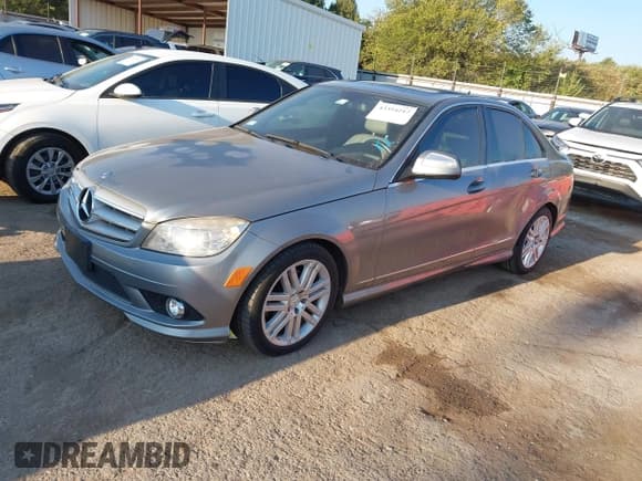 ✅ 2008 Mercedes-Benz C 300 Sport • VIN: WDDGF54X78R029834 • Lot: 43354217. Wystawiony na IAAI z przebiegiem 170 855 mil. Bezpłatny archiwum sprzedaży aukcyjnych z USA i szczegółowy raport historii pojazdu na DreamBid. Zdjęcie 2.