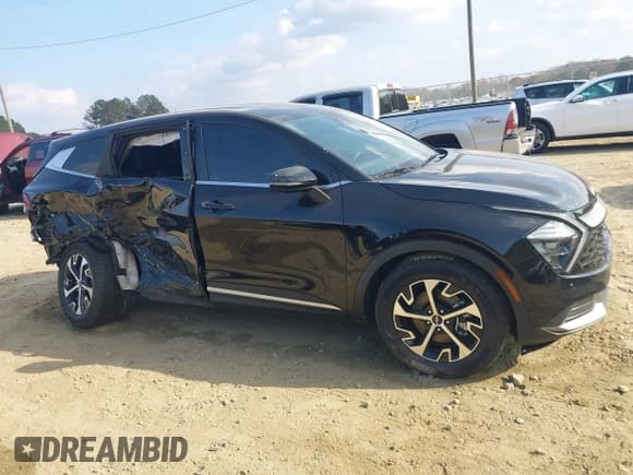 ✅ 2023 Kia Sportage EX • VIN: 5XYK33AF9PG084893 • Lot: 43708064. Wystawiony na IAAI z przebiegiem 49 107 mil. Bezpłatny archiwum sprzedaży aukcyjnych z USA i szczegółowy raport historii pojazdu na DreamBid. Zdjęcie 13.