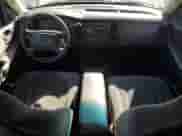 ✅ 2001 Dodge Dakota Sport • VIN: 1B7GL2AN41S137184 • Lot: 82770065. Wystawiony na Copart z przebiegiem 190 696 mil. Bezpłatny archiwum sprzedaży aukcyjnych z USA i szczegółowy raport historii pojazdu na DreamBid. Zdjęcie 8.