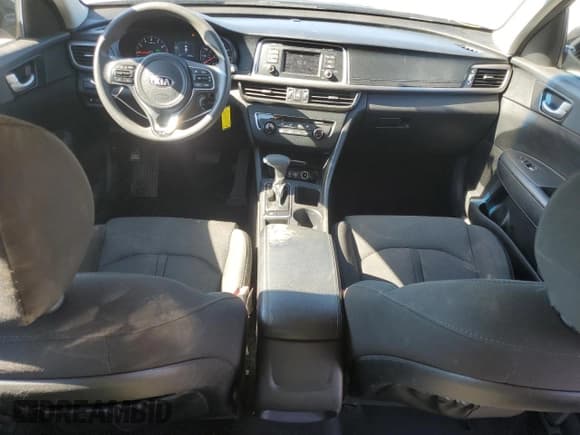 ✅ 2017 Kia Optima LX • VIN: 5XXGT4L30HG141521 • Lot: 91592715. Wystawiony na Copart z przebiegiem 87 859 mil. Bezpłatny archiwum sprzedaży aukcyjnych z USA i szczegółowy raport historii pojazdu na DreamBid. Zdjęcie 8.