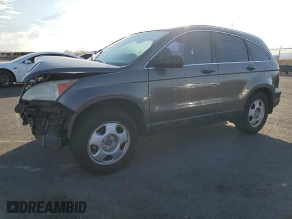 ✅ 2009 Honda CR-V LX • VIN: 5J6RE38389L005817 • Лот: 81947755. Опубликован ранее на Copart с пробегом 137 841 миль. Бесплатный доступ к архиву аукционных продаж из США и подробный отчёт об истории автомобиля на DreamBid. Изображение 1.