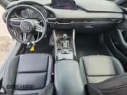 ✅ 2021 Mazda 3 2.5 Turbo • VIN: JM1BPBJY9M1312211 • Lot: 67600985. Wystawiony na Copart z przebiegiem 68 252 mil. Bezpłatny archiwum sprzedaży aukcyjnych z USA i szczegółowy raport historii pojazdu na DreamBid. Zdjęcie 8.