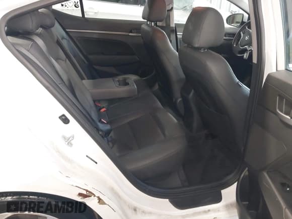 ✅ 2017 Hyundai Elantra SE • VIN: 5NPD84LF1HH129350 • Lot: 42893854. Listed on IAAI with 77,740 mi. Free auction sales archive from the USA and detailed vehicle history report at DreamBid. Image 8.