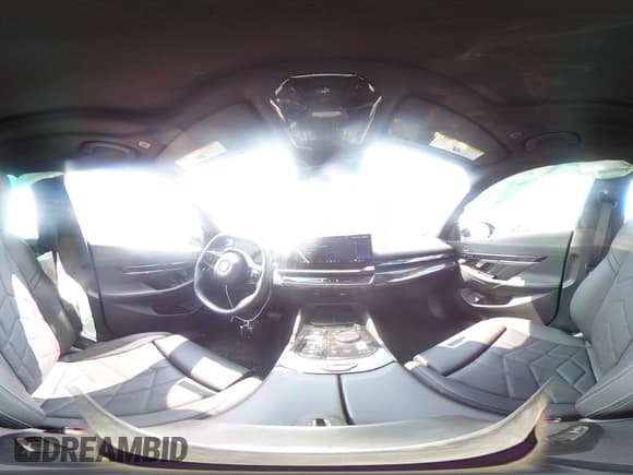 ✅ 2024 BMW 5 Series 540i xDrive • VIN: WBA63FJ08RCR29364 • Лот: 63484695. Опубликован ранее на Copart с пробегом 14 852 миль. Бесплатный доступ к архиву аукционных продаж из США и подробный отчёт об истории автомобиля на DreamBid. Изображение 14.