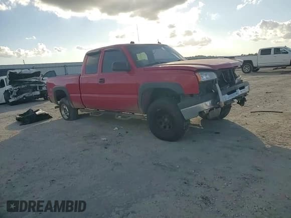 ✅ 2005 Chevrolet Silverado 1500 Z71 • VIN: 1GCEK19BX5E258322 • Lot: 93365235. Wystawiony na Copart z przebiegiem Nie podano. Bezpłatny archiwum sprzedaży aukcyjnych z USA i szczegółowy raport historii pojazdu na DreamBid. Zdjęcie 13.