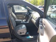 ✅ 2012 Ford Explorer XLT • VIN: 1FMHK7D89CGA50585 • Lot: 42387923. Wystawiony na IAAI z przebiegiem 177 766 mil. Bezpłatny archiwum sprzedaży aukcyjnych z USA i szczegółowy raport historii pojazdu na DreamBid. Zdjęcie 5.