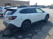 ✅ 2021 Subaru Outback Onyx XT • VIN: 4S4BTGLD6M3141176 • Lot: 42976474. Listed on IAAI with 22,255 mi. Free auction sales archive from the USA and detailed vehicle history report at DreamBid. Image 4.