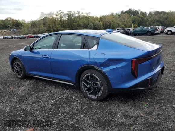 ✅ 2025 Kia K4 GT-Line • VIN: 3KPFW4DE6SE102287 • Lot: 86514295. Wystawiony na Copart z przebiegiem 5 513 mil. Bezpłatny archiwum sprzedaży aukcyjnych z USA i szczegółowy raport historii pojazdu na DreamBid. Zdjęcie 2.