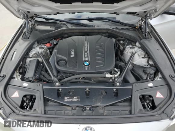 ✅ 2014 BMW 5 Series 535d • VIN: WBAXA5C5XED690353 • Lot: 91969945. Listed on Copart with 144,217 mi. Free auction sales archive from the USA and detailed vehicle history report at DreamBid. Image 11.