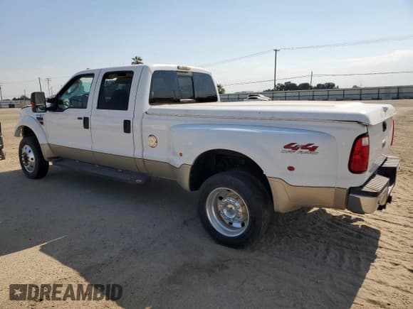 ✅ 2008 Ford F-450 XL • VIN: 1FTXW43R68EA05250 • Lot: 63145544. Wystawiony na Copart z przebiegiem 63 109 mil. Bezpłatny archiwum sprzedaży aukcyjnych z USA i szczegółowy raport historii pojazdu na DreamBid. Zdjęcie 2.
