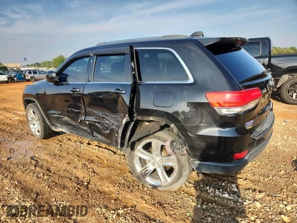 ✅ 2015 Jeep Grand Cherokee Altitude • VIN: 1C4RJEAGXFC629401 • Лот: 83867015. Опубликован ранее на Copart с пробегом 186 619 миль. Бесплатный доступ к архиву аукционных продаж из США и подробный отчёт об истории автомобиля на DreamBid. Изображение 2.