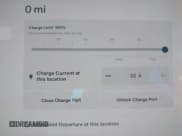 ✅ 2019 Tesla Model 3 Mid Range • VIN: 5YJ3E1EA3KF485731 • Lot: 43904380. Wystawiony na IAAI z przebiegiem 105 944 mil. Bezpłatny archiwum sprzedaży aukcyjnych z USA i szczegółowy raport historii pojazdu na DreamBid. Zdjęcie 16.