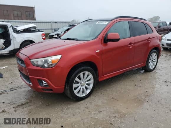 2011 Mitsubishi Outlander SE with VIN JA4AR4AU5BZ019154, listed as a Copart auction lot 90060125 with 171,229 mi miles and Clean title. Bid and sale history available at DreamBid. Image 1.