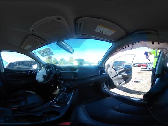 ✅ 2016 Nissan Sentra SV • VIN: 3N1AB7AP1GY273938 • Lot: 43102514. Listed on IAAI with 98,297 mi. Free auction sales archive from the USA and detailed vehicle history report at DreamBid. Image 19.