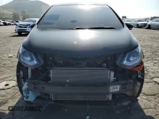 ✅ 2017 Chevrolet Bolt EV LT • VIN: 1G1FW6S04H4179049 • Lot: 52175904. Wystawiony na Copart z przebiegiem 50 164 mil. Bezpłatny archiwum sprzedaży aukcyjnych z USA i szczegółowy raport historii pojazdu na DreamBid. Zdjęcie 5.