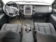 ✅ 2017 Ford Expedition Max XL • VIN: 1FMJK1GT5HEA50780 • Lot: 54438245. Wystawiony na Copart z przebiegiem 132 438 mil. Bezpłatny archiwum sprzedaży aukcyjnych z USA i szczegółowy raport historii pojazdu na DreamBid. Zdjęcie 8.