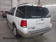 ✅ 2006 Ford Expedition Eddie Bauer • VIN: 1FMFU18516LA93568 • Lot: 42636750. Listed on IAAI with 165,358 mi. Free auction sales archive from the USA and detailed vehicle history report at DreamBid. Image 3.