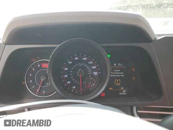 ✅ 2021 Hyundai Elantra SE • VIN: KMHLL4AG9MU148567 • Lot: 65771055. Listed on Copart with 34,358 mi. Free auction sales archive from the USA and detailed vehicle history report at DreamBid. Image 9.