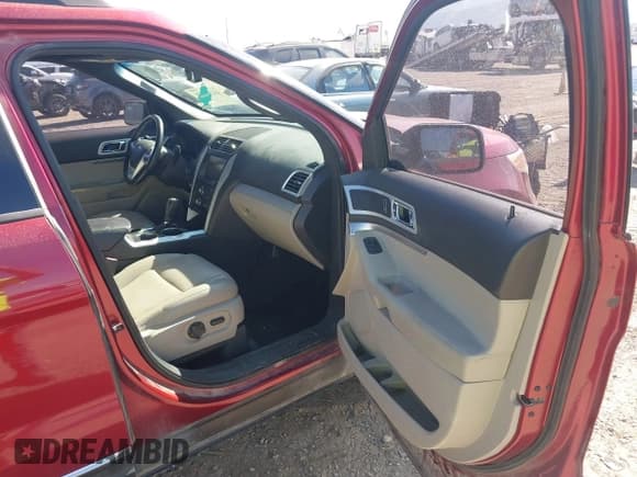 ✅ 2014 Ford Explorer XLT • VIN: 1FM5K7D81EGA07672 • Лот: 43252570. Опубликован ранее на IAAI с пробегом 199 142 миль. Бесплатный доступ к архиву аукционных продаж из США и подробный отчёт об истории автомобиля на DreamBid. Изображение 5.