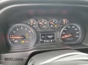 ✅ 2020 Chevrolet Silverado 1500 Custom Trail Boss • VIN: 1GCPYCEF3LZ380554 • Lot: 44546814. Wystawiony na Copart z przebiegiem 62 098 mil. Bezpłatny archiwum sprzedaży aukcyjnych z USA i szczegółowy raport historii pojazdu na DreamBid. Zdjęcie 9.