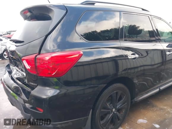 ✅ 2018 Nissan Pathfinder S • VIN: 5N1DR2MN7JC637892 • Лот: 42310373. Опубликован ранее на IAAI с пробегом 97 550 миль. Бесплатный доступ к архиву аукционных продаж из США и подробный отчёт об истории автомобиля на DreamBid. Изображение 19.