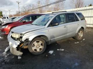 ✅ 2005 Saturn VUE • VIN: 5GZCZ33D85S826561 • Lot: 83586104. Wystawiony na Copart z przebiegiem 144 619 mil. Bezpłatny archiwum sprzedaży aukcyjnych z USA i szczegółowy raport historii pojazdu na DreamBid. Zdjęcie 1.