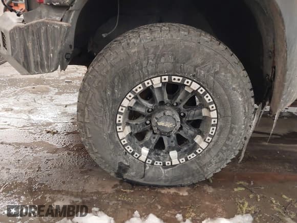 ✅ 2002 Chevrolet Silverado 1500 LT • VIN: 2GCEK19T221128475 • Lot: 41518914. Listed on IAAI with 312,202 mi. Free auction sales archive from the USA and detailed vehicle history report at DreamBid. Image 12.