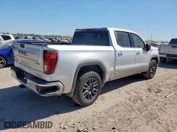 ✅ 2021 GMC Sierra 1500 Elevation • VIN: 3GTP8CEK1MG301977 • Лот: 91424935. Опубликован ранее на Copart с пробегом 102 001 миль. Бесплатный доступ к архиву аукционных продаж из США и подробный отчёт об истории автомобиля на DreamBid. Изображение 3.