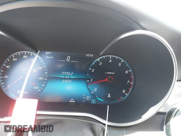 ✅ 2020 Mercedes-Benz C 300 • VIN: WDDWJ8DB7LF942328 • Lot: 42205061. Listed on IAAI with 64,832 mi. Free auction sales archive from the USA and detailed vehicle history report at DreamBid. Image 7.