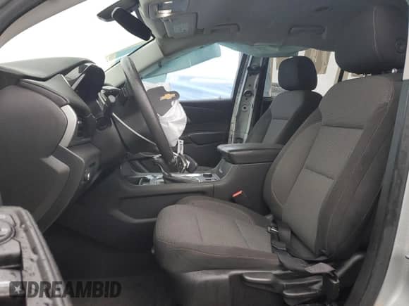 2019 Chevrolet Traverse LS z VIN 1GNEVFKW4KJ137989, wystawiony jako Copart lot #82739665 z przebiegiem 82 652 mil mil oraz Szkoda całkowita • Salvage title. Historia ofert i sprzedaży dostępna na DreamBid. Obrazek 7.