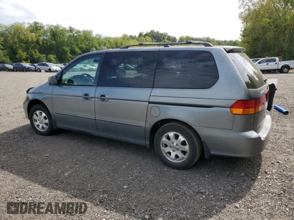 ✅ 2002 Honda Odyssey EX-L • VIN: 2HKRL18092H511642 • Lot: 84623755. Listed on Copart with 242,050 mi. Free auction sales archive from the USA and detailed vehicle history report at DreamBid. Image 2.