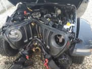 ✅ 2020 Jeep Wrangler Unlimited Rubicon • VIN: 1C4HJXFG9LW243756 • Lot: 71094345. Wystawiony na Copart z przebiegiem 42 543 mil. Bezpłatny archiwum sprzedaży aukcyjnych z USA i szczegółowy raport historii pojazdu na DreamBid. Zdjęcie 12.