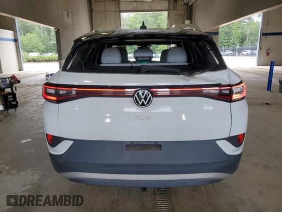 ✅ 2021 Volkswagen ID.4 1st Edition • VIN: WVGDMPE27MP010140 • Lot: 64856265. Listed on Copart with 43,390 mi. Free auction sales archive from the USA and detailed vehicle history report at DreamBid. Image 6.