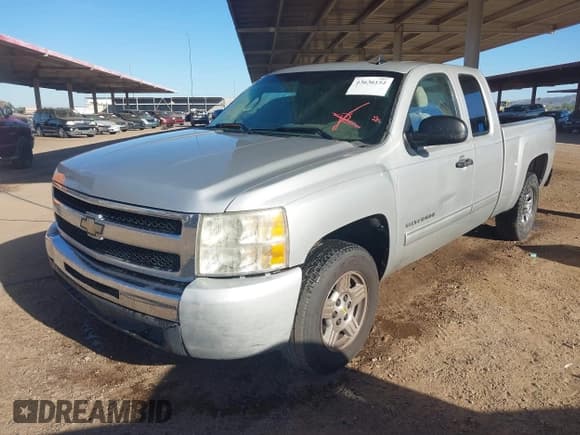 ✅ 2010 Chevrolet Silverado 1500 LT • VIN: 1GCSCSEA4AZ290088 • Lot: 43636152. Listed on IAAI with 278,506 mi. Free auction sales archive from the USA and detailed vehicle history report at DreamBid. Image 2.