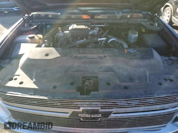 2012 Chevrolet Silverado 3500HD SRW LTZ с VIN 1GC4K1E84CF210652, выставлен на аукционе Copart как лот 86507834 с пробегом 78 061 миль миль и Списание • Salvage title. История ставок и продаж доступна на DreamBid. Изображение 12.