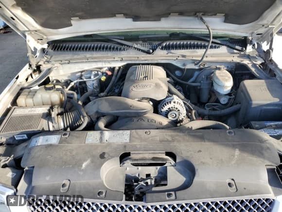 ✅ 2003 Chevrolet Silverado 1500 LS • VIN: 1GCEK19T83E118601 • Лот: 82364815. Опубликован ранее на Copart с пробегом 199 577 миль. Бесплатный доступ к архиву аукционных продаж из США и подробный отчёт об истории автомобиля на DreamBid. Изображение 11.