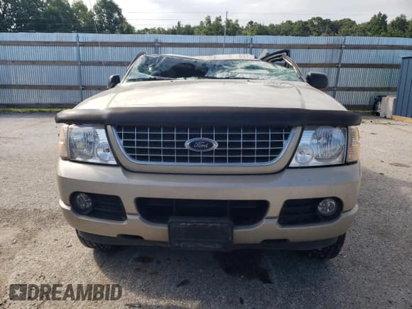 ✅ 2005 Ford Explorer Limited • VIN: 1FMDU75W25ZA42017 • Lot: 63505465. Wystawiony na Copart z przebiegiem Nie podano. Bezpłatny archiwum sprzedaży aukcyjnych z USA i szczegółowy raport historii pojazdu na DreamBid. Zdjęcie 5.