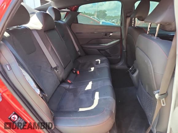 ✅ 2022 Hyundai Sonata N Line • VIN: 5NPEK4JC6NH141021 • Лот: 82470855. Опубликован ранее на Copart с пробегом 61 756 миль. Бесплатный доступ к архиву аукционных продаж из США и подробный отчёт об истории автомобиля на DreamBid. Изображение 10.