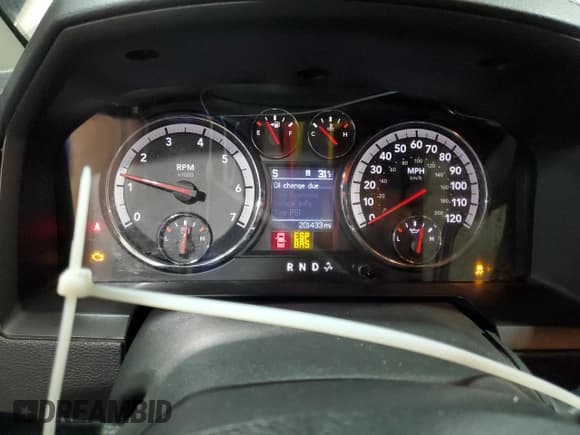 ✅ 2010 Dodge 1500 Laramie • VIN: 1D7RV1CT9AS120217 • Lot: 47941375. Wystawiony na Copart z przebiegiem 201 433 mil. Bezpłatny archiwum sprzedaży aukcyjnych z USA i szczegółowy raport historii pojazdu na DreamBid. Zdjęcie 9.