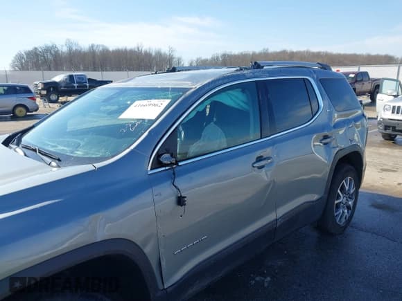 ✅ 2023 GMC Acadia SLT • VIN: 1GKKNML4XPZ175334 • Lot: 41669962. Listed on IAAI with 46,281 mi. Free auction sales archive from the USA and detailed vehicle history report at DreamBid. Image 14.