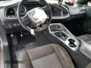 ✅ 2021 Dodge Challenger SXT • VIN: 2C3CDZGG0MH564892 • Lot: 72882962. Wystawiony na Copart z przebiegiem 14 387 mil. Bezpłatny archiwum sprzedaży aukcyjnych z USA i szczegółowy raport historii pojazdu na DreamBid. Zdjęcie 8.