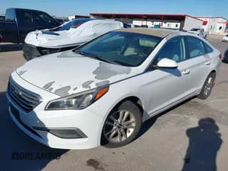 ✅ 2017 Hyundai Sonata SE • VIN: 5NPE24AF5HH522387 • Лот: 43575782. Опубликован ранее на IAAI с пробегом 120 460 миль. Бесплатный доступ к архиву аукционных продаж из США и подробный отчёт об истории автомобиля на DreamBid. Изображение 2.